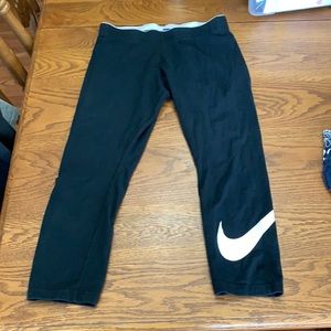 Nike crop leggings